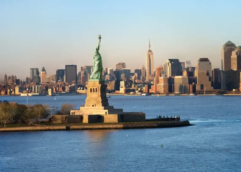 Buyer Mandate: Manhattan Cultural Institution Asset Search