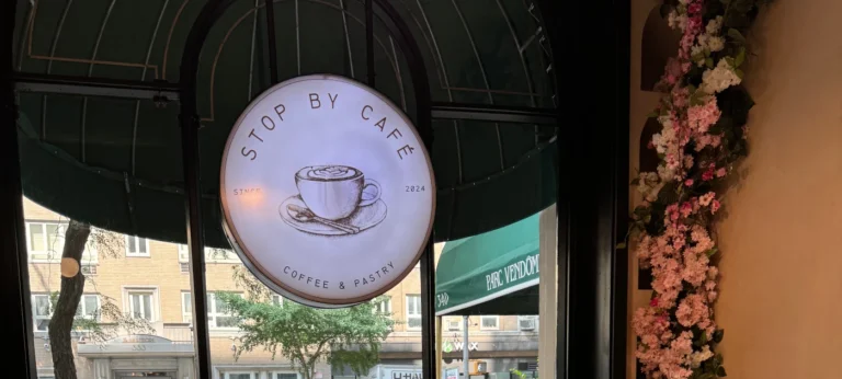 Designer Café. Turnkey.